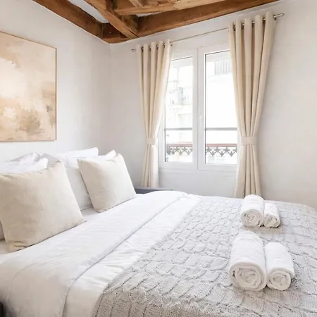 Luxembourg Gardens - Deluxe Appartement